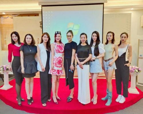 富阳张小姐爆料新闻最新,揭秘最新热点事件内幕